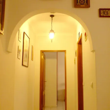 Av Sa Carneiro Travessa Da Abelheira